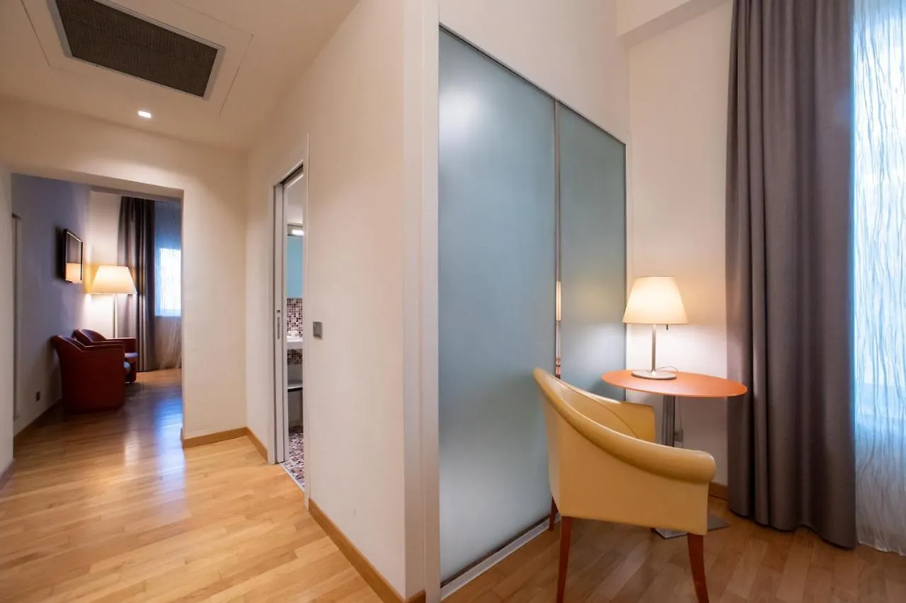 Hotel Annunziata Феррара Италия
