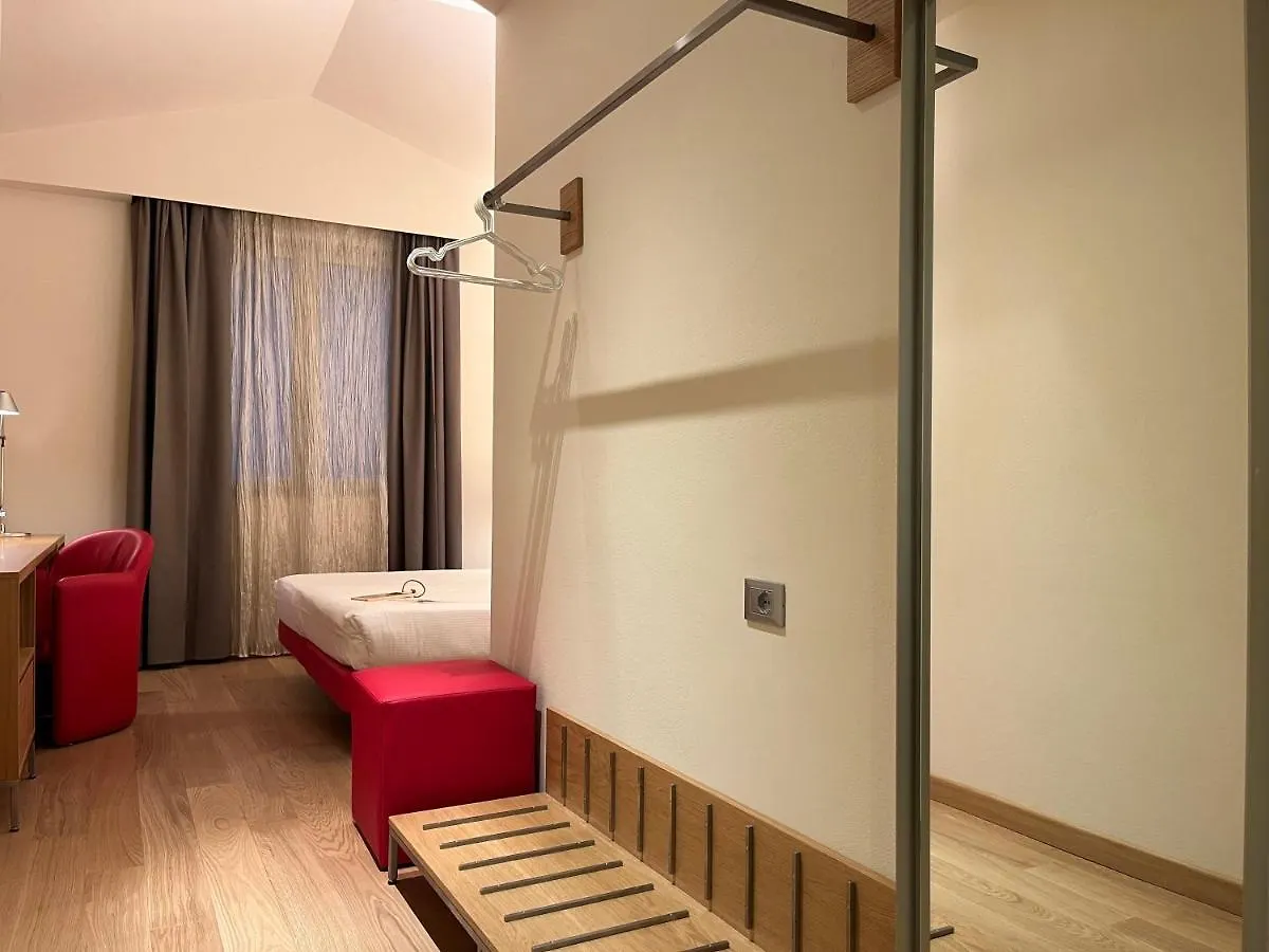 Hotel Annunziata Феррара