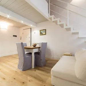 santa-croce-apartment-florence-50122-2.it-tuscanyhotel.com/