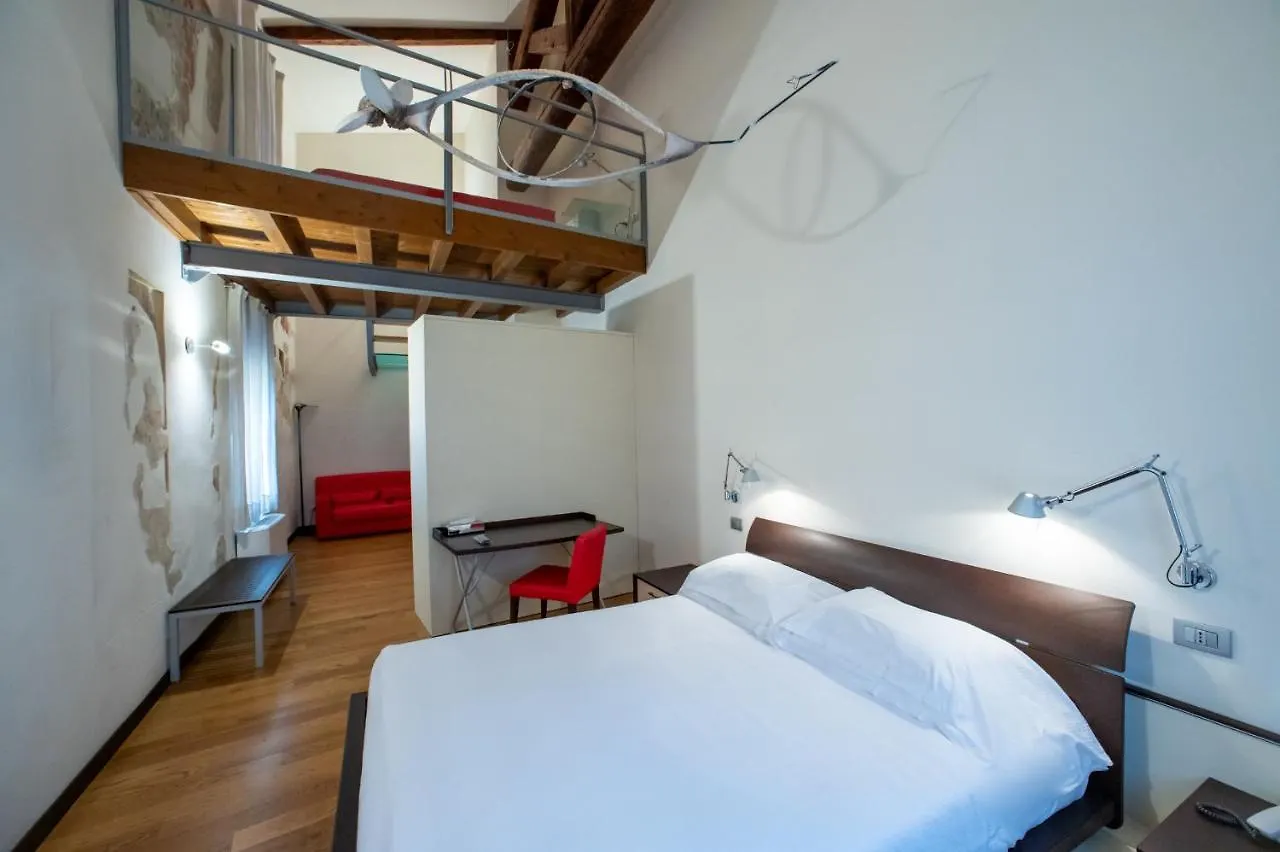 Hotel Annunziata Ferrara 4*,  Itálie