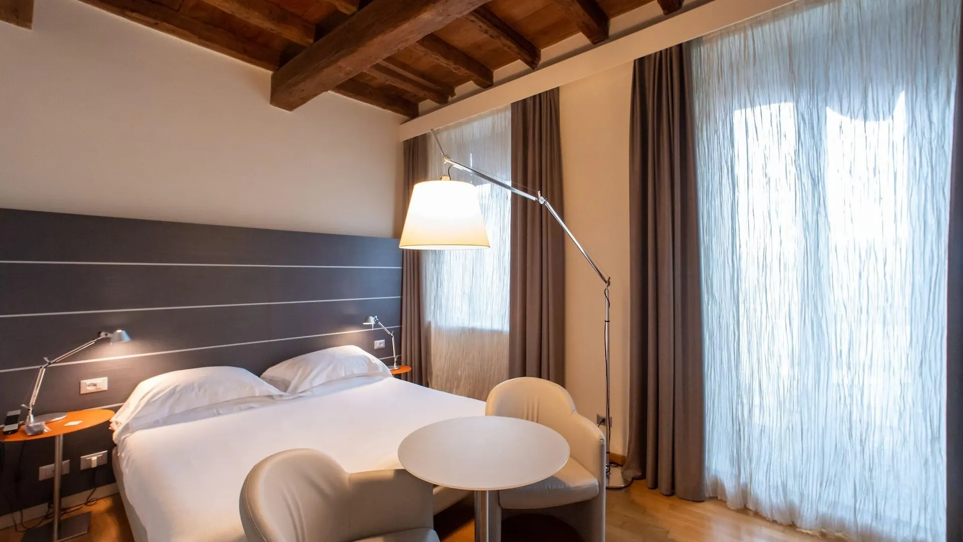 Hotel Annunziata Ferrara